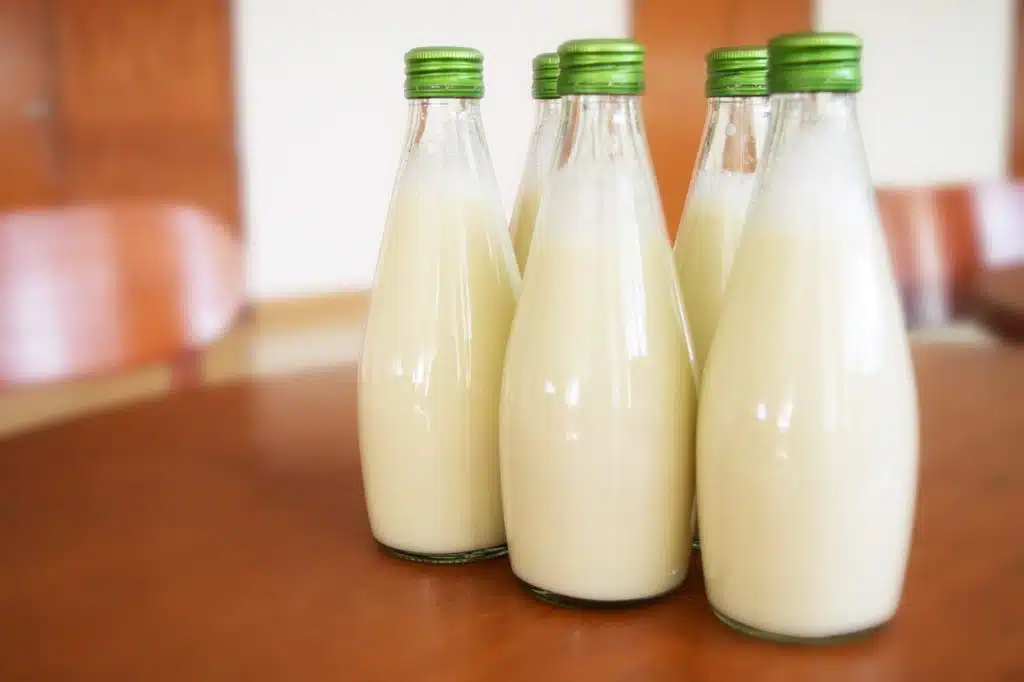 6 Signs Of Lactose Intolerance 8 Lactose Intolerance