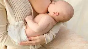 What Newborn Baby Eat: A Complete Feeding Guide for Babies to Thrive 1 newborn baby eat